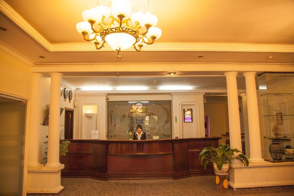 Golf 1 Hotel Đà Lạt Extérieur photo