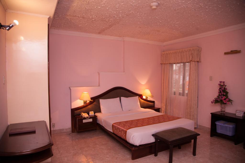 Golf 1 Hotel Đà Lạt Chambre photo
