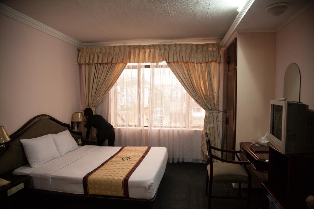 Golf 1 Hotel Đà Lạt Chambre photo